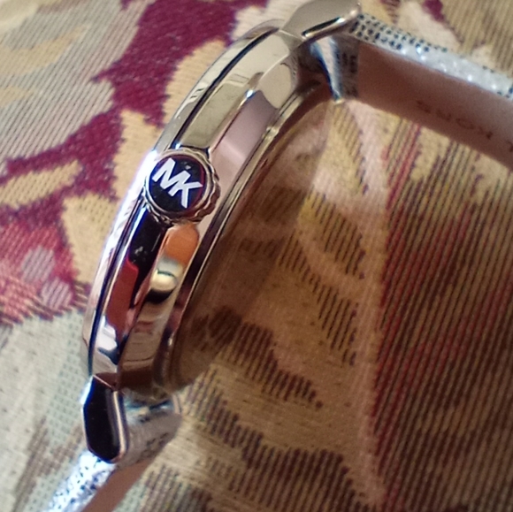 Michael Kors Addyson Silver Monogram Watch - Picture 7 of 14